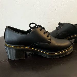 Dr. Marten’s Leather Heeled Shoes Women US 8